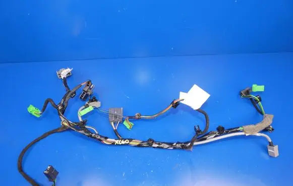 Volvo XC60 AUX in-socket connector 31313085