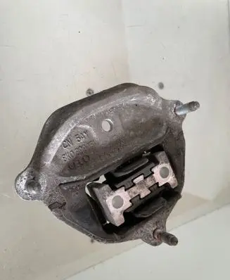 Audi A4 S4 B8 8K Gearbox mount 8K0399151