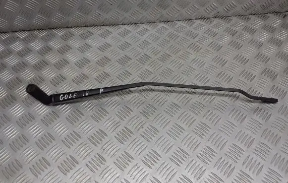 Volkswagen Golf IV Front wiper blade arm