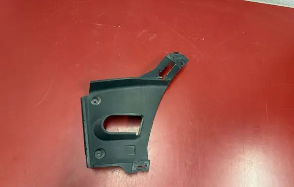 BMW X6 G06 Front bumper corner part panel trim 7478847 51117478847