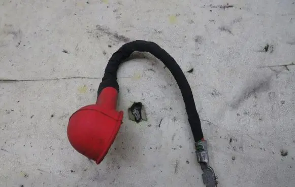 Ford Mondeo MK V Positive cable (battery)