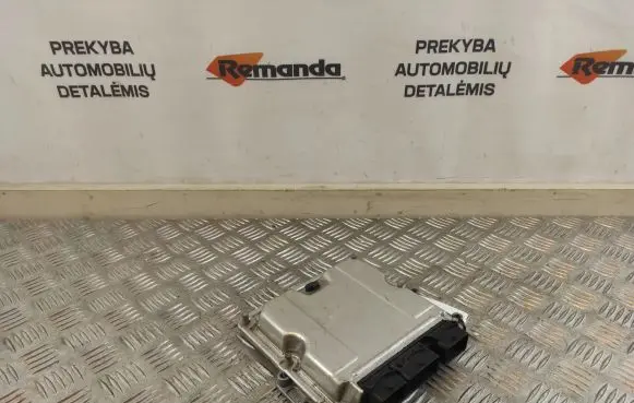 Citroen C5 Engine control unit/module 9642350280 EDC15C2 0281010641