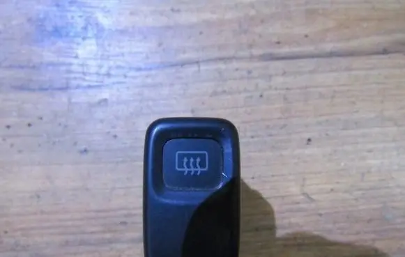 Mazda 626 Windscreen/window heater switch
