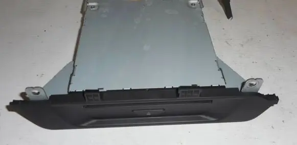 Ford Ecosport CD/DVD changer GN15-18C830-AE