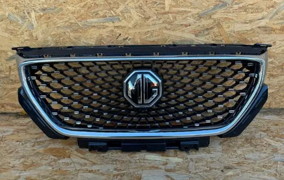 MG ZS Front bumper upper radiator grill 10021164