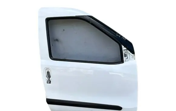 Opel Combo D Front door