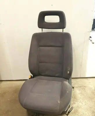 Audi 80 90 S2 B4 Front driver seat 
