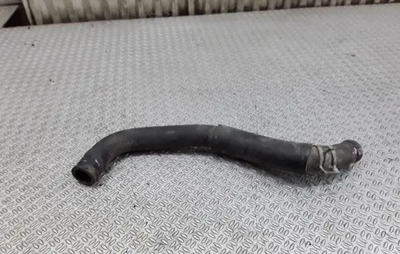 Toyota Yaris Engine coolant pipe/hose