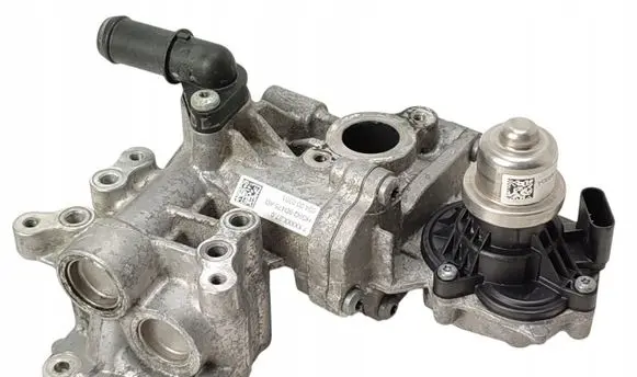 Ford Focus EGR valve HG9Q9D475AD