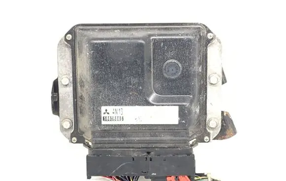 Mitsubishi Lancer VIII Engine control unit/module ECU 1860B865