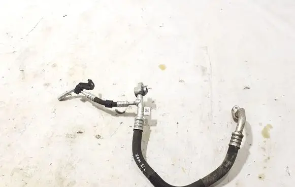 BMW X6 G06 Air conditioning (A/C) pipe/hose 9500243