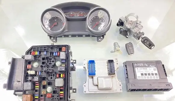 Opel Astra K Other control units/modules