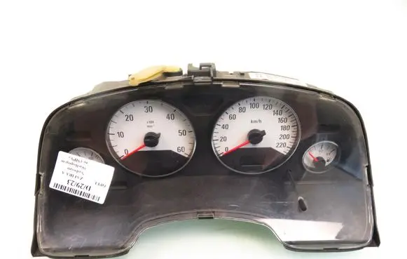 Opel Zafira A Speedometer (instrument cluster) 110080210002 24461761JN
