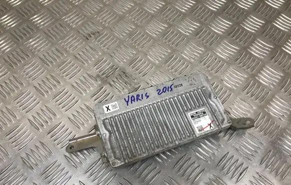 Toyota Yaris Engine control unit/module 896610DT20