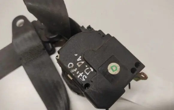 Fiat Stilo Front seatbelt 33035688B