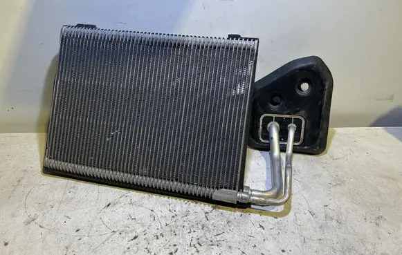 Air conditioning (A/C) radiator (interior)