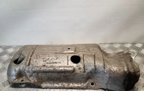 Opel Insignia A Exhaust heat shield 55562332