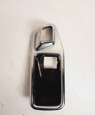 Front door interior handle