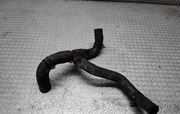 KIA Sorento Engine coolant pipe/hose
