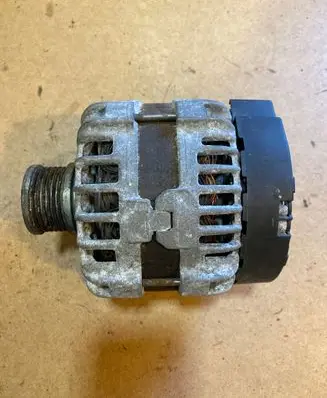 Audi A5 Sportback 8TA Generator/alternator 03L903017E 0125711088
