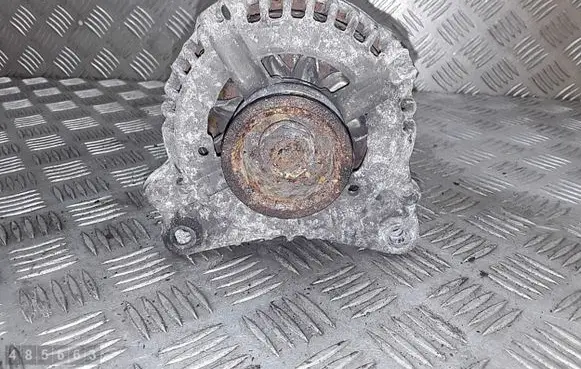 Audi A5 8T 8F Generator/alternator 059903016e