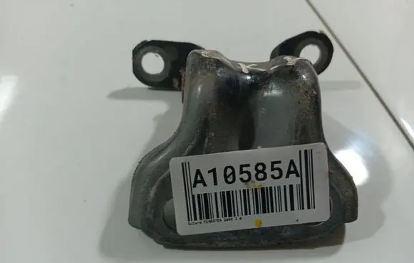 Subaru Forester SH Rear door lower hinge