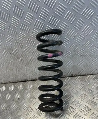 Mercedes-Benz C W204 Rear coil spring