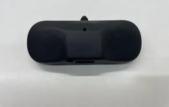 Volkswagen PASSAT B6 Windshield washer spray nozzle 5M0955985C