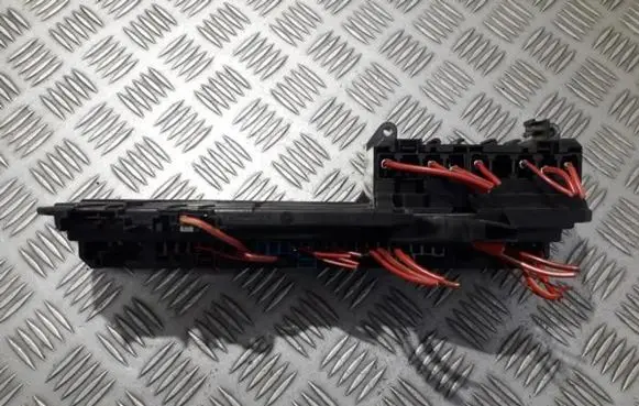 BMW 5 E60 E61 Fuse box set 6114693245201 106887