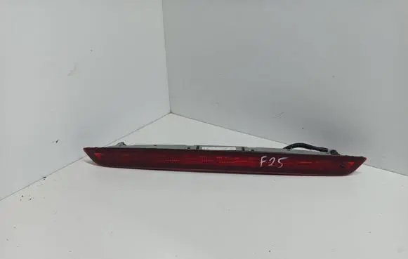 BMW X3 F25 Third/center stoplight 89093116 7217304