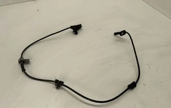 Chevrolet Camaro ABS rear brake sensor 84256809 85565415 23408831