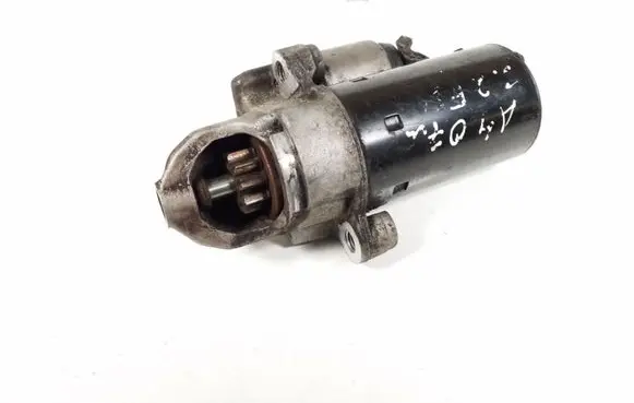 Audi A4 S4 B7 8E 8H Starter motor 06E911023C