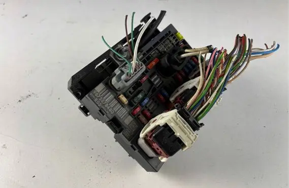 Citroen Berlingo BSM Control unit 9675878480