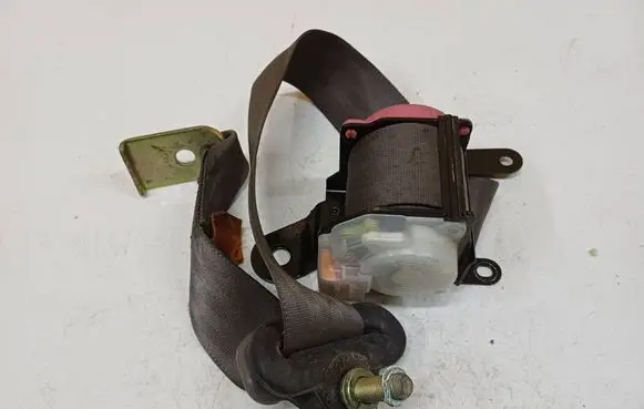 Mazda Premacy Rear seatbelt 90543A0