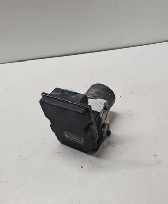 BMW 5 E60 E61 ABS Pump 6768906 6768908