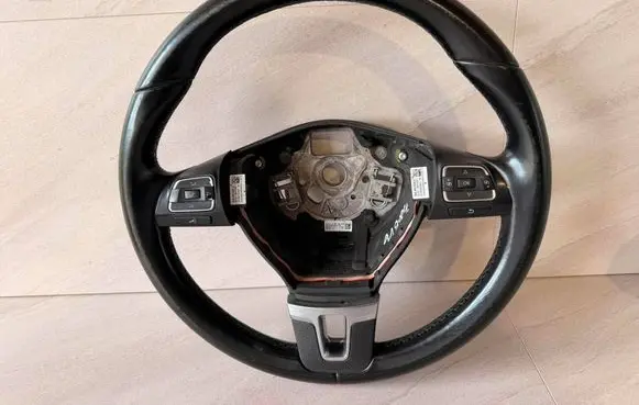 Volkswagen PASSAT B7 Steering wheel 3C8419091BE 3C8959537D 3C8959538G