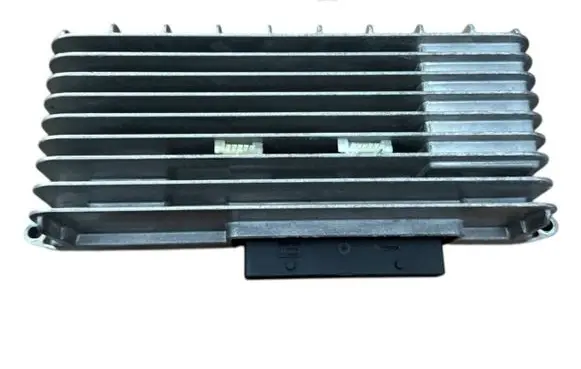 Audi A5 8T 8F Sound amplifier 8T0035223AB