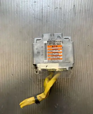 Suzuki Grand Vitara II Airbag control unit/module 3891065J30 E65J1 W2T71972