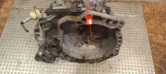 Fiat Grande Punto Manual 6 speed gearbox S17986224