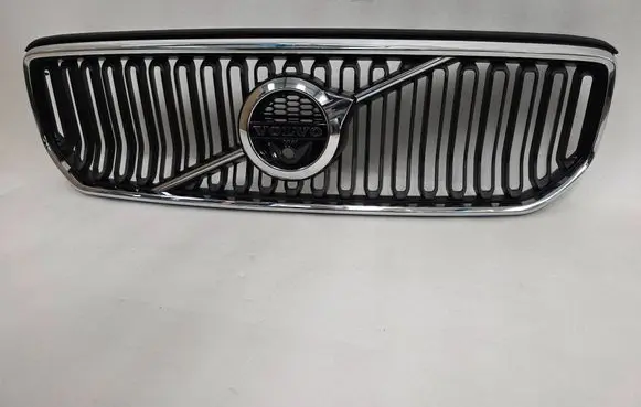 Volvo XC40 Front bumper upper radiator grill 31457342