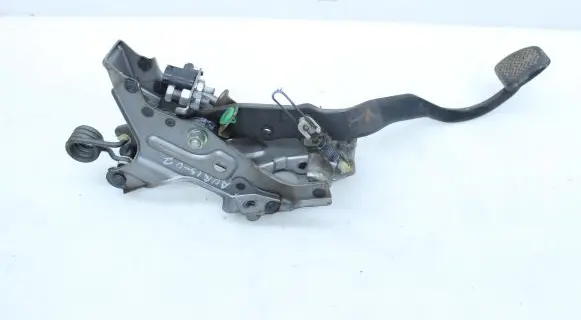 Toyota Auris 150 Brake pedal 1923002010