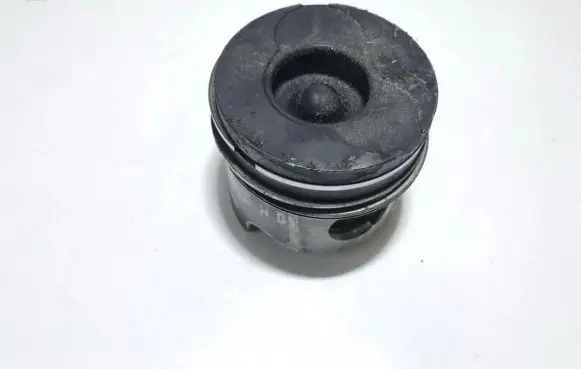 Peugeot 307 Piston 
