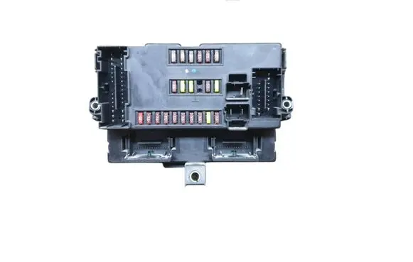 Peugeot Boxer Fuse module 1371887080 Y503440520112 AI000143