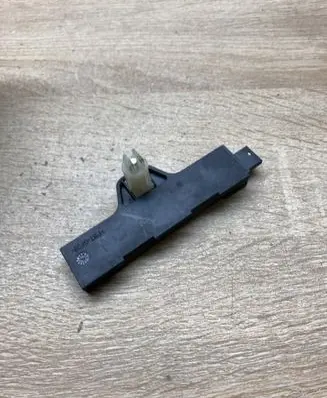 BMW 3 F30 F35 F31 Keyless system antenna 9220832