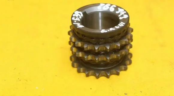 Mercedes-Benz Vito Viano W639 Crankshaft gear A6110500403