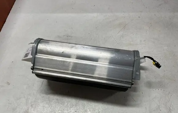 BMW 5 E60 E61 Passenger airbag 397039708134 O9B258UA02456