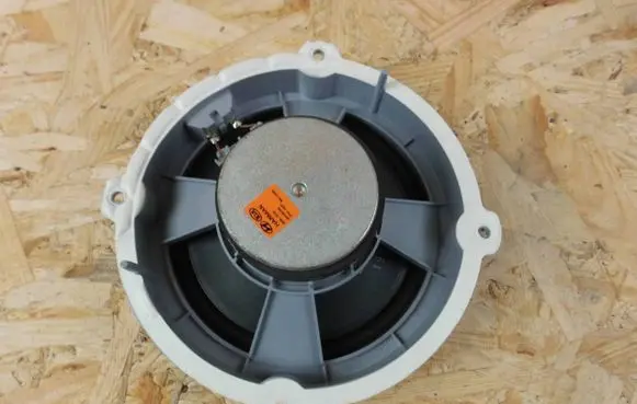 KIA Sportage Front door speaker 96330F2100