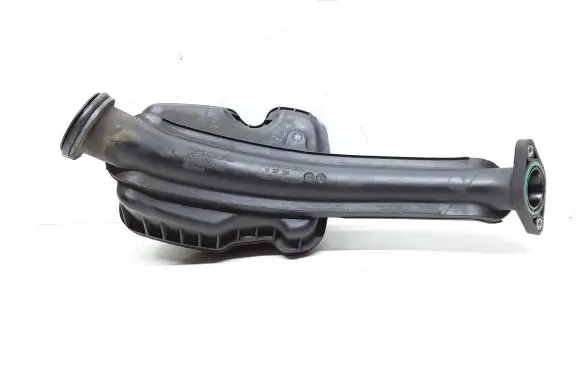 Intake resonator