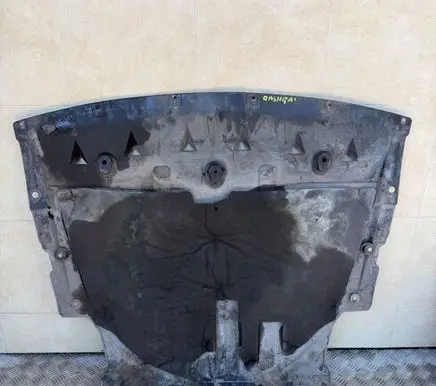 Nissan Qashqai Engine splash shield/under tray