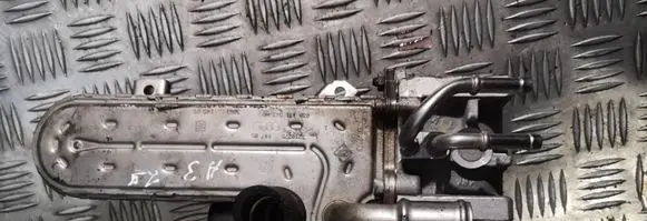 Audi A3 S3 8P EGR valve cooler 038131513ad